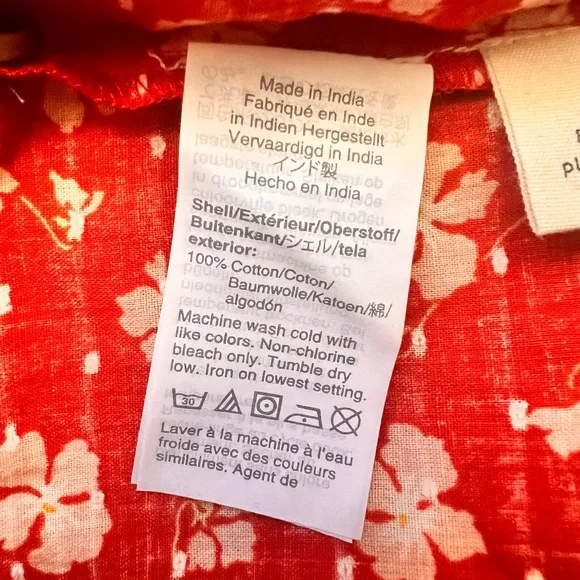 Madewell Puff-Sleeve Button-Front Top in Swiss Dot Happy Hibiscus Size Medium - Picture 6 of 8